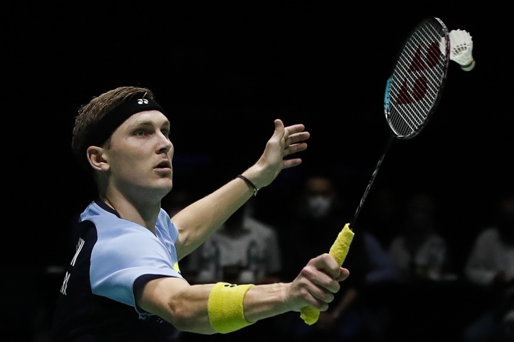 泰国羽毛球队爆冷丹麦羽毛球队，安赛龙爆发神勇