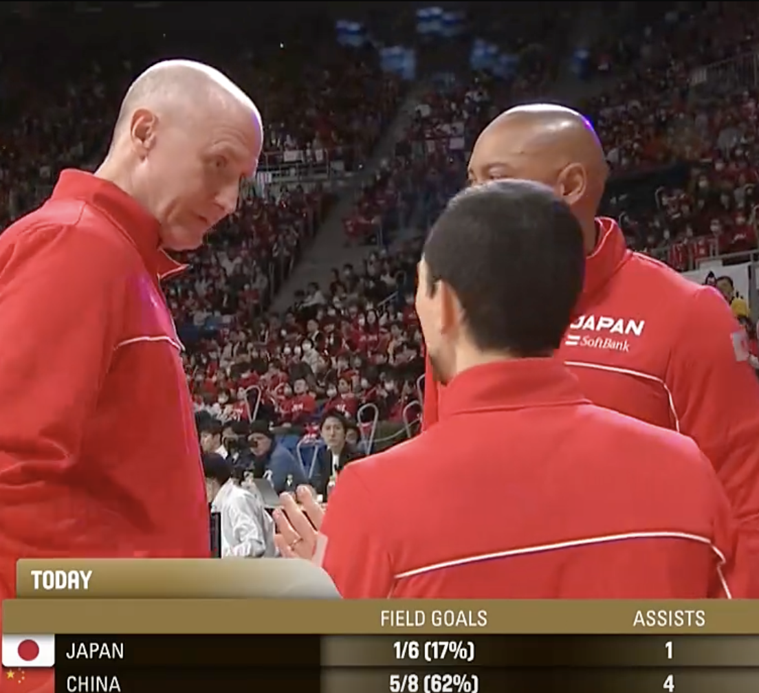 包含上海队碾压雷霆，胡金秋统治全场的词条