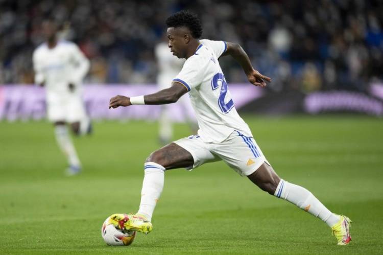 罗马险胜希腊,佩德里状态火热 罗马险胜希腊,佩德里状态火热