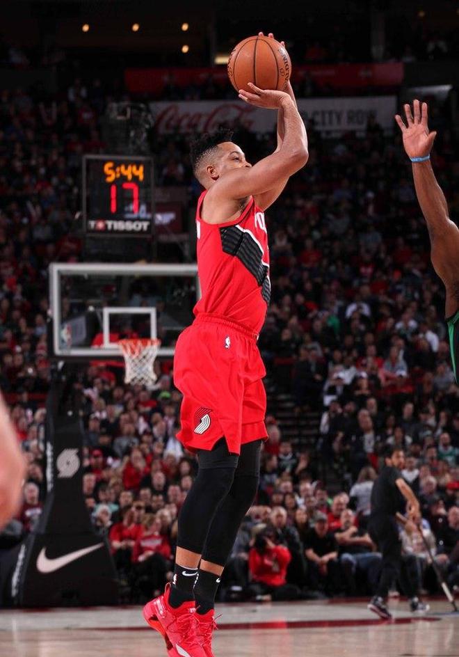 骑士轻取太阳,麦科勒姆扛起全队 骑士轻取太阳,麦科勒姆扛起全队