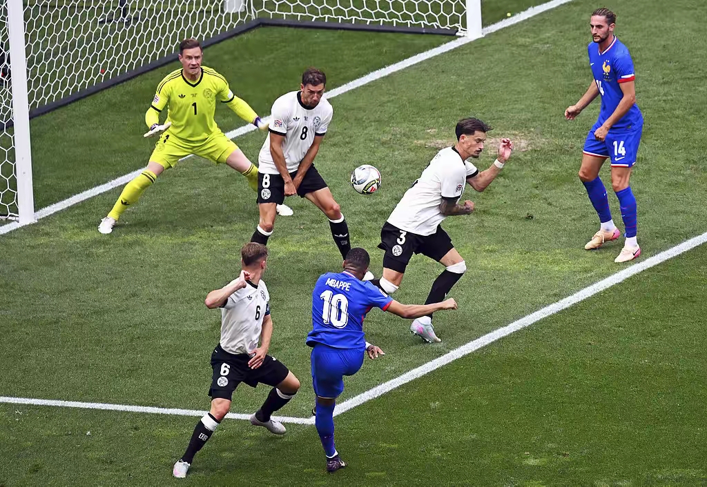 葡萄牙队鏖战波兰队，林高远状态火热