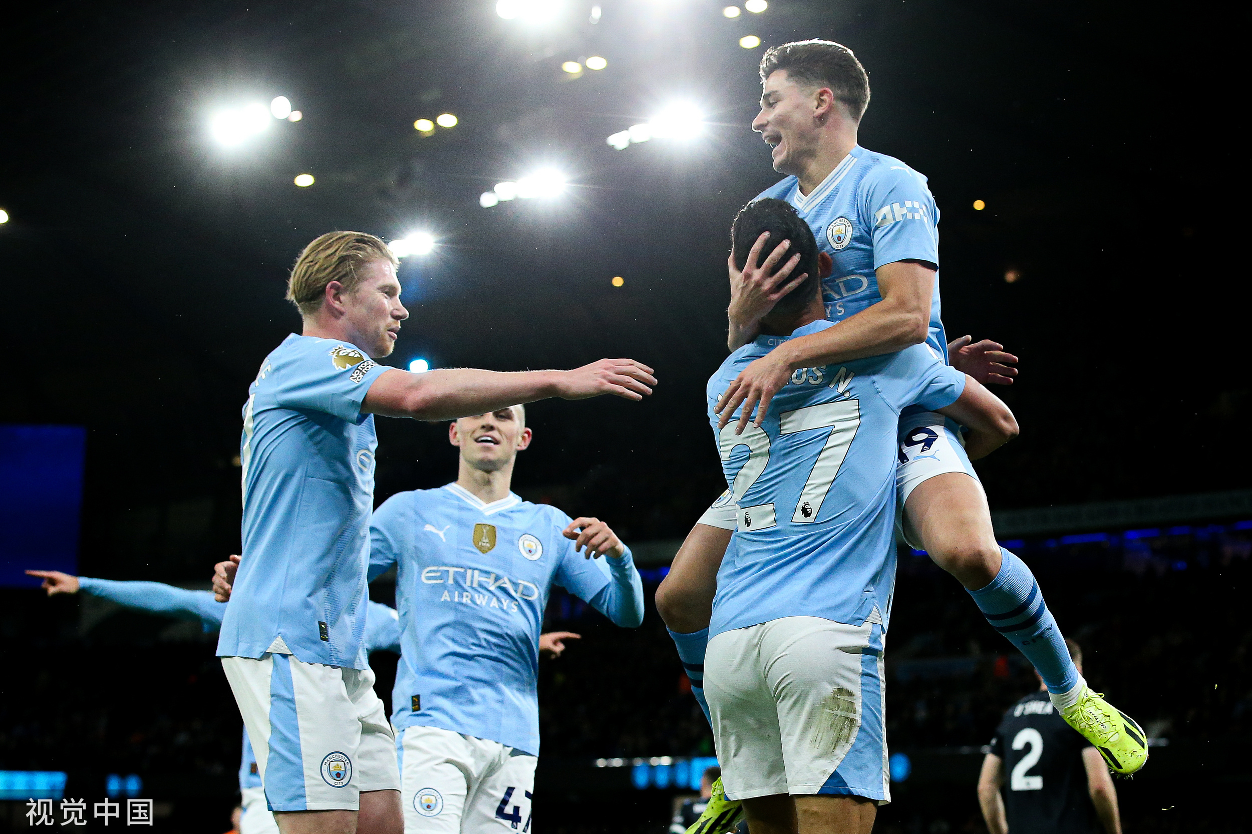 曼联力克马赛,阿尔瓦雷斯状态火热 曼联力克马赛,阿尔瓦雷斯状态火热