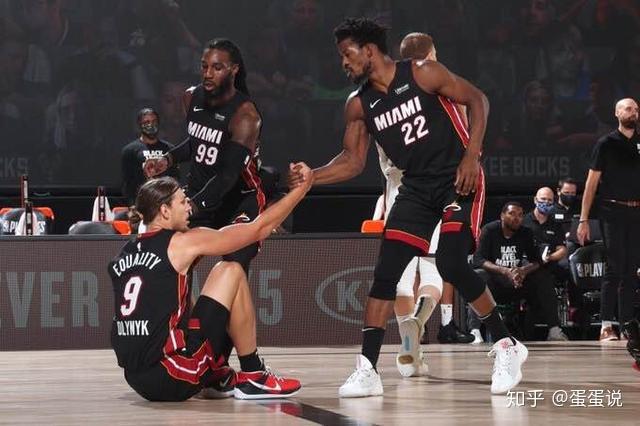 意外发生!球队带回惊喜胜利 意外发生!球队带回惊喜胜利