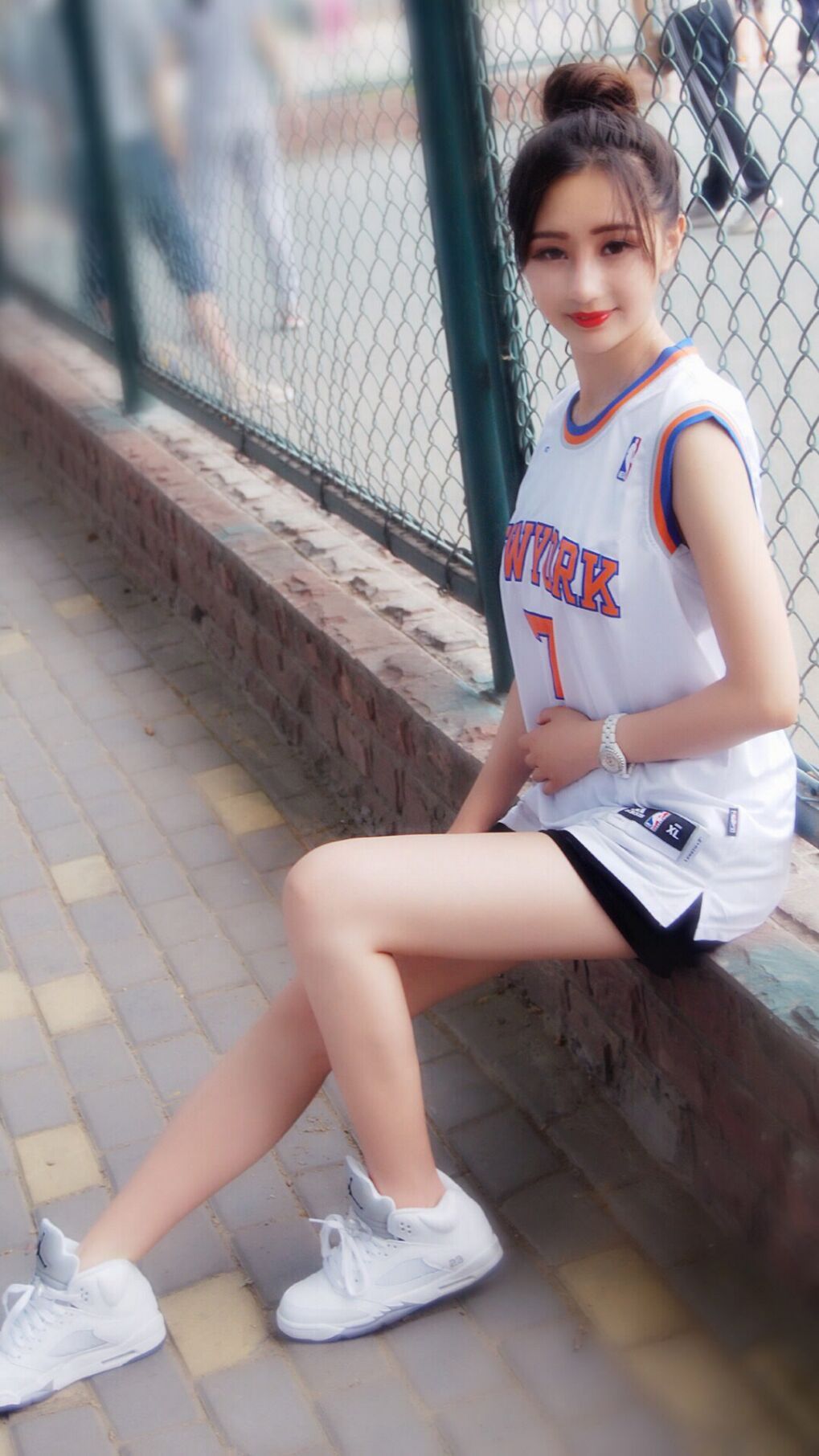 围剿阿斯顿马丁，索伯铸就团队铁壁；单骑破阵，皮亚斯特里燃起赛道烈焰