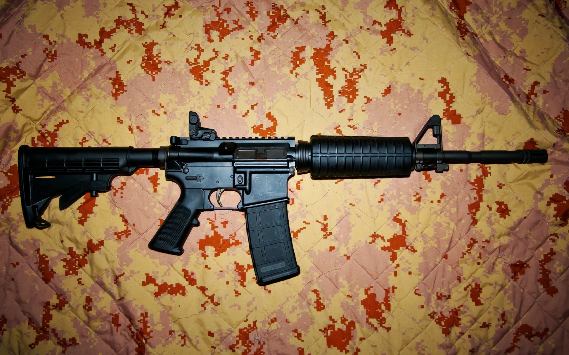 索伯的碳纤维信号，当工业文明在赛道上战胜了火星组