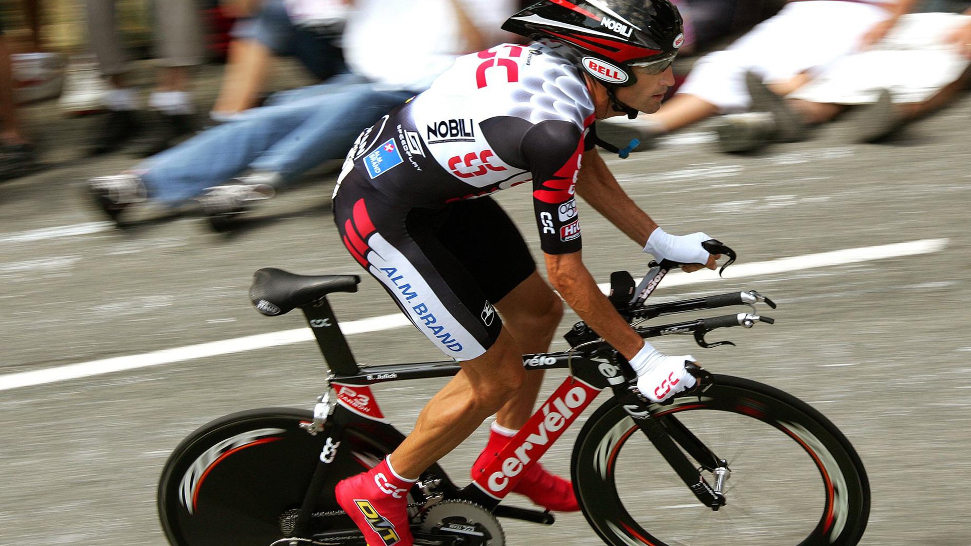 血肉铸就王座，恩比德带伤轰下50分，史诗之战定义MVP真义