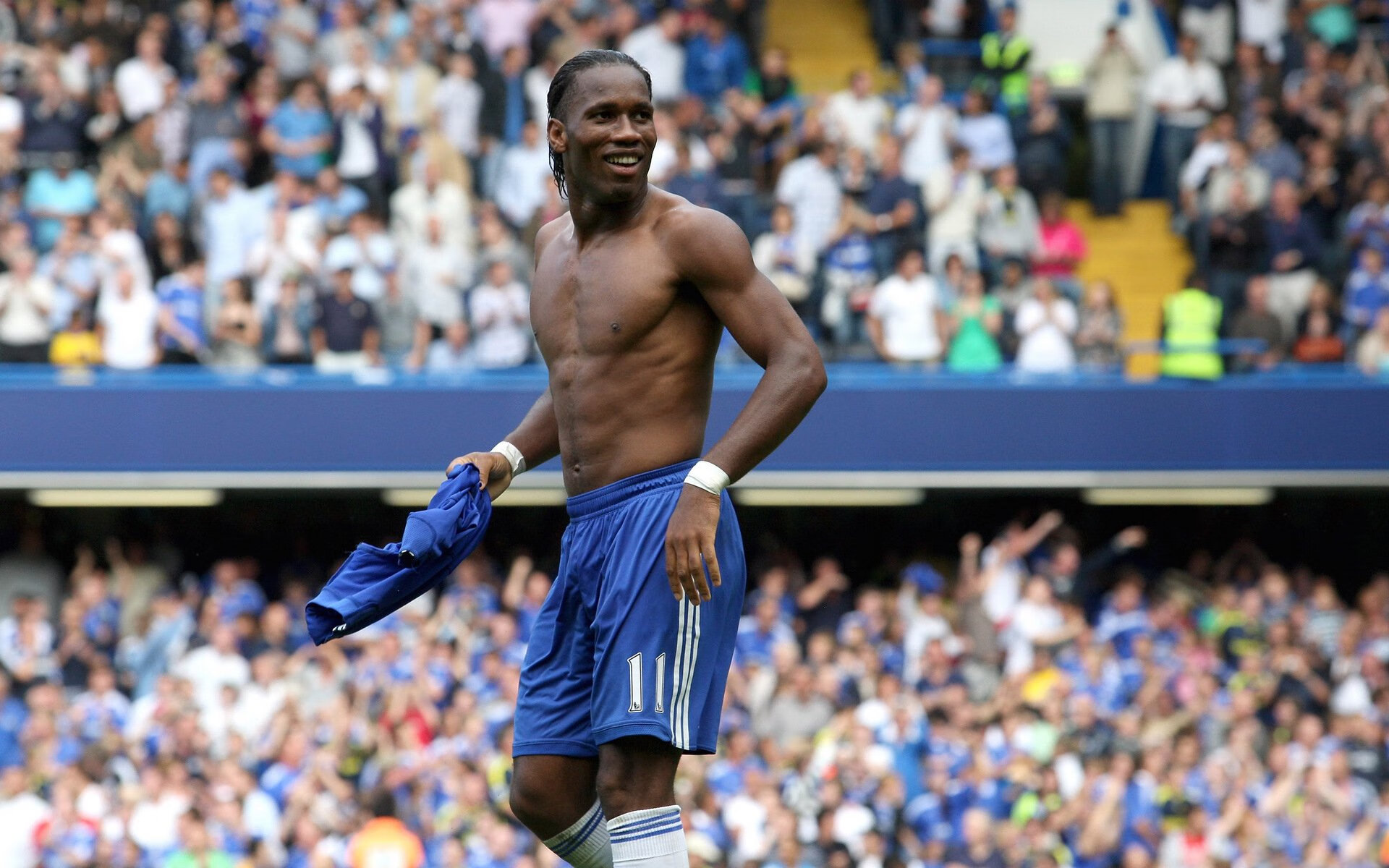 绿茵与硬木的交响,塔图姆的胜利致敬国家德比之夜